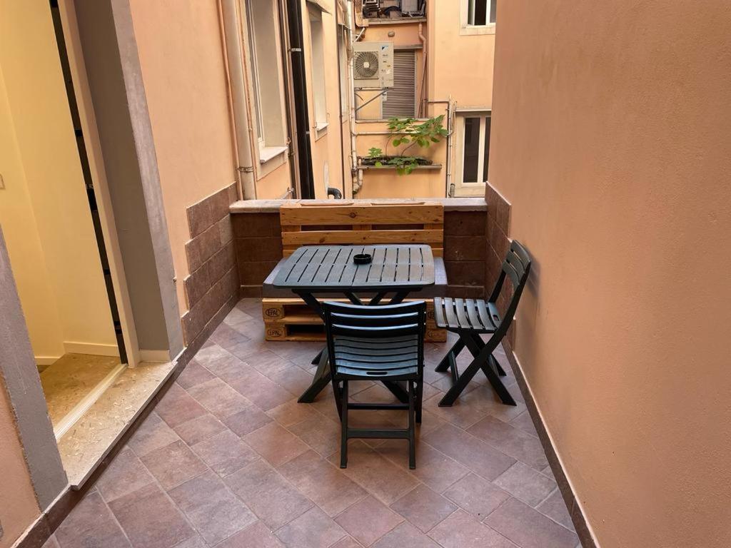 Casa Vacanze Ginevra 1 Triest Exterior foto